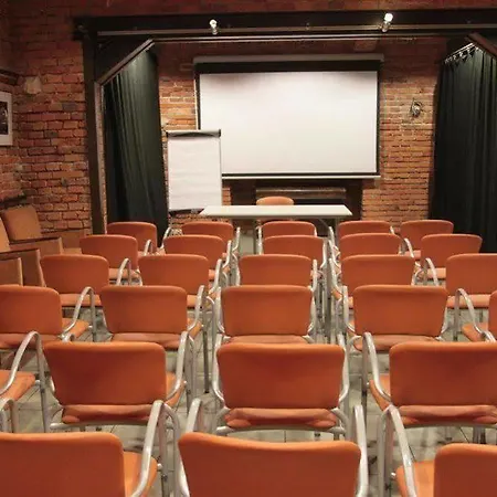 Szálloda Atelier 3*