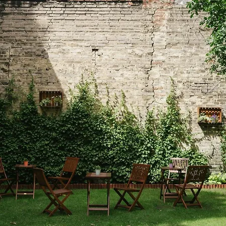Atelier Hotel